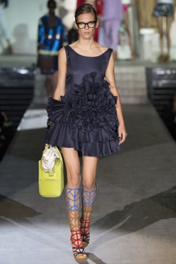 موضة الجينز والكشاكش في عرض Dsquared 2 