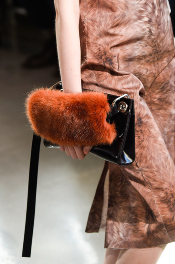 مجموعة كالفن كلاين لخريف وشتاء 2016