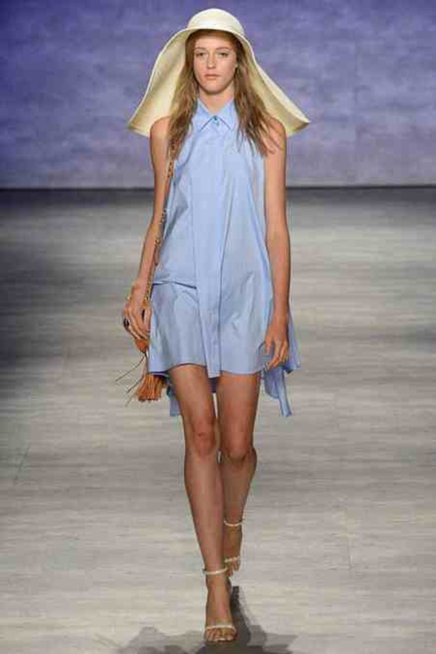 مع ربيع Rebecca Minkoff تمسكي بآخر خيوط الفرحة