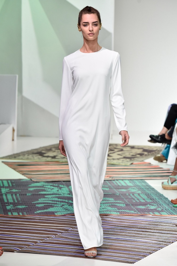 عرض ازياء Taller Marmo لربيع و صيف 2016