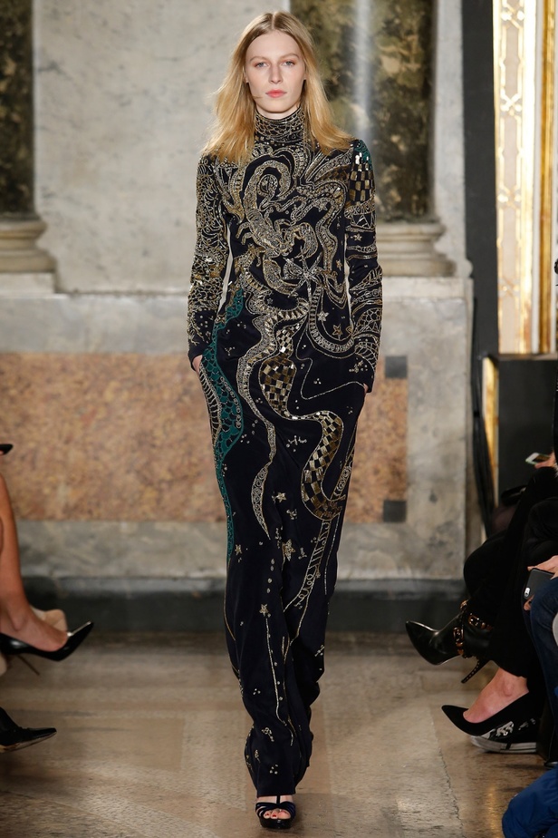 Peter Dundas يودّع Emilio Pucci بمجموعة رائعة!