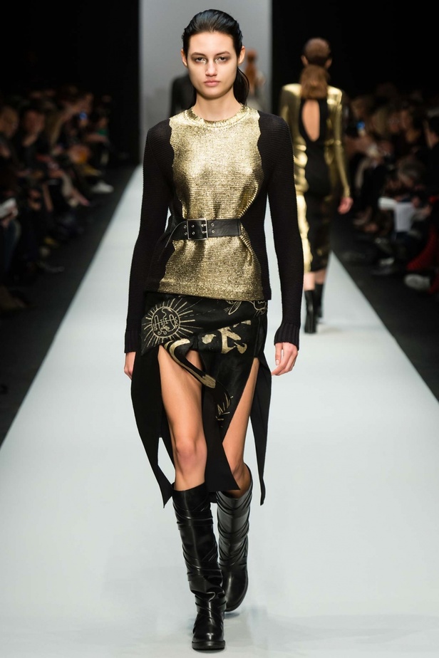 تصاميم بروح حسيّة ومتمرّدة في مجموعة Guy Laroche