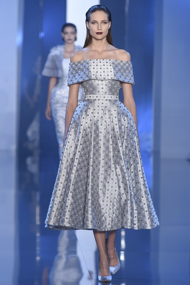 Ralph & Russo مجموعة تحبس الأنفاس!