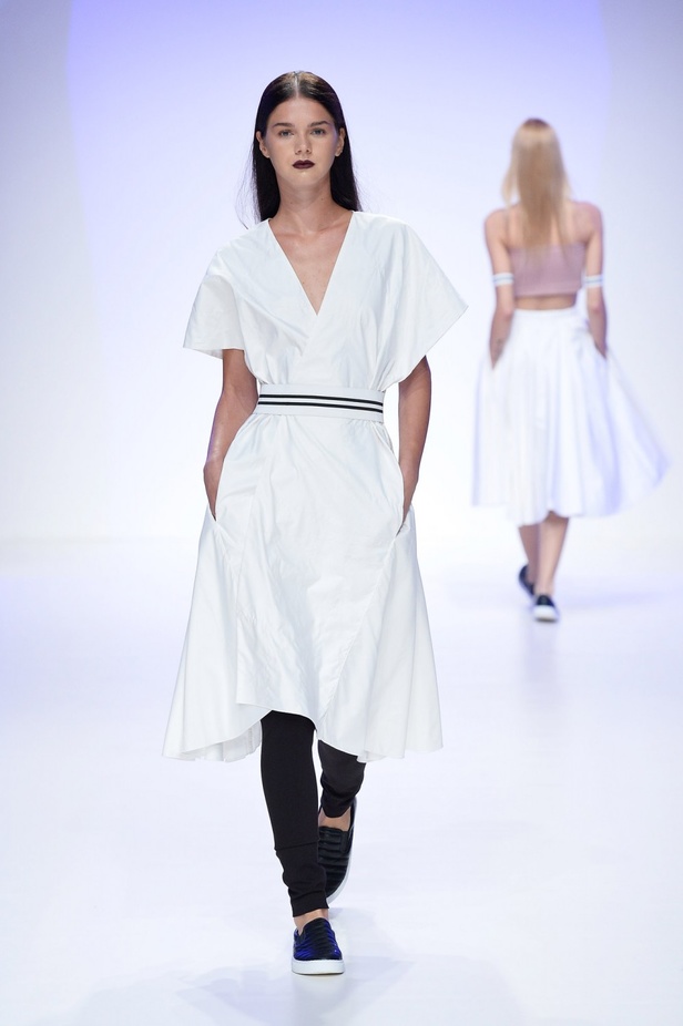 عرض ازياء Starch Foundation لربيع و صيف 2016