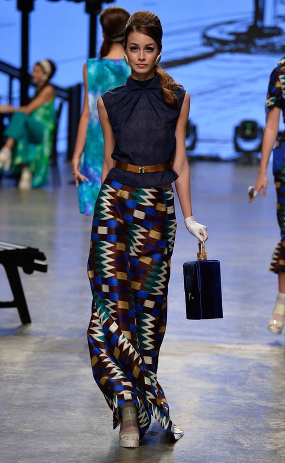 عرض ازياء Zaroon By Zareena لربيع و صيف 2016