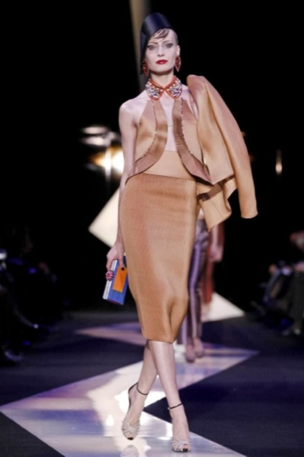 Armani - ربيع صيف 2013