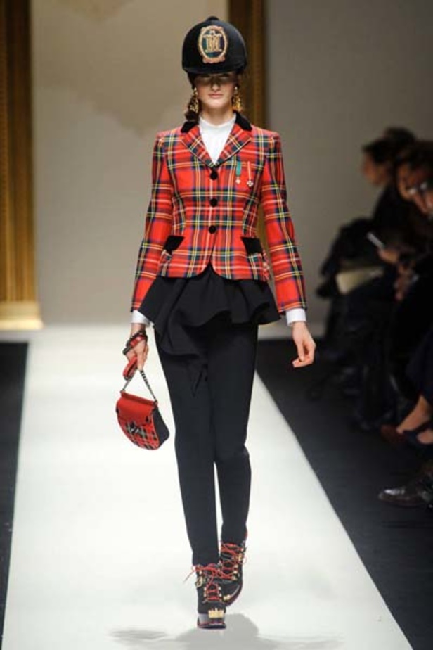 MOSCHINO – خريف وشتاء 2013 