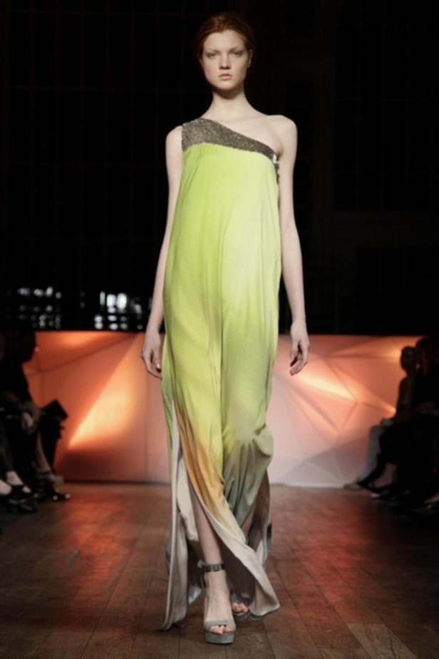 خريف شتاء 2013 - Matthew Williamson