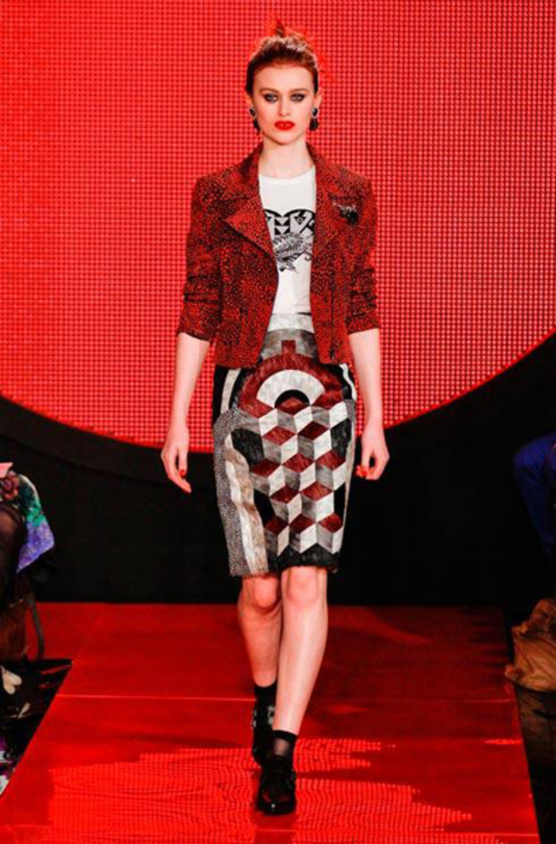 خريف وشتاء 2013 – Holly Fulton 