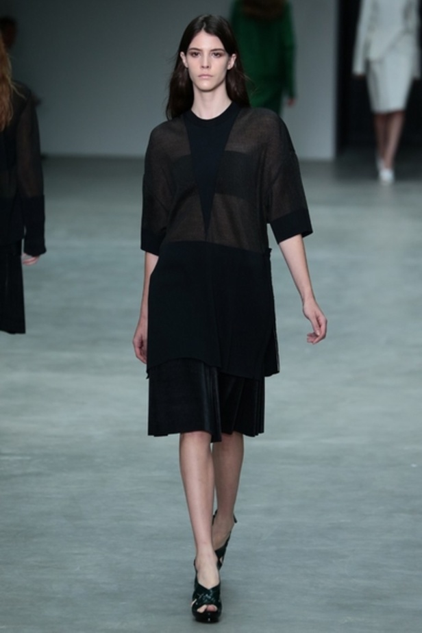 Calvin Klein: هوية جديدة للابيض والاسود