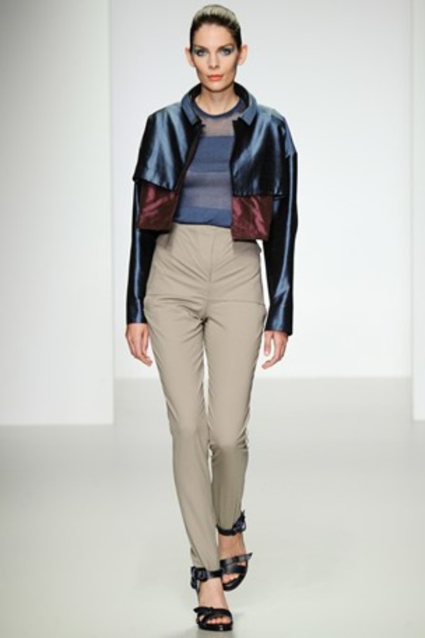 ربيع Emilio De La Morena... أناقة شبابية ناعمة