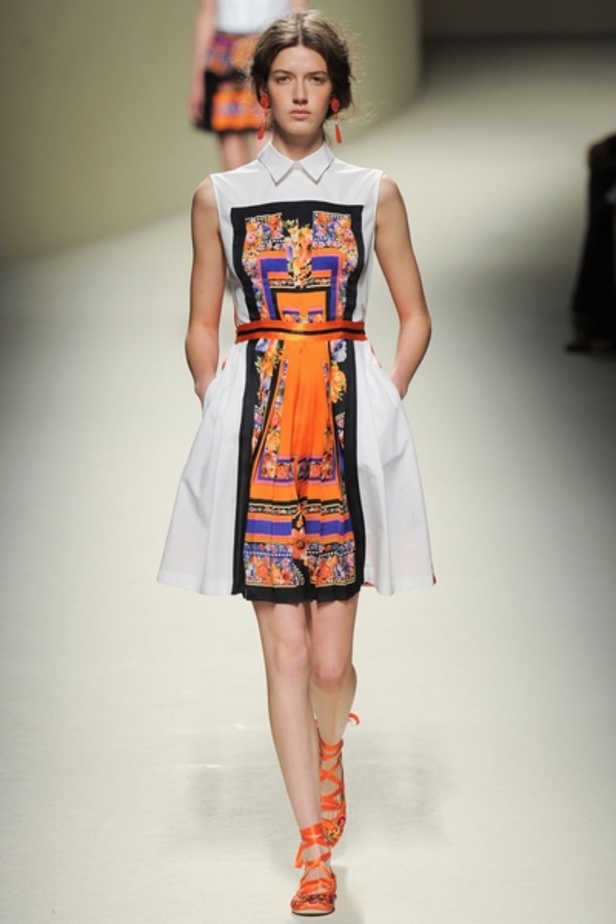 مجموعة ألبرتا فيريتي مهرجان فولكلور ربيعي