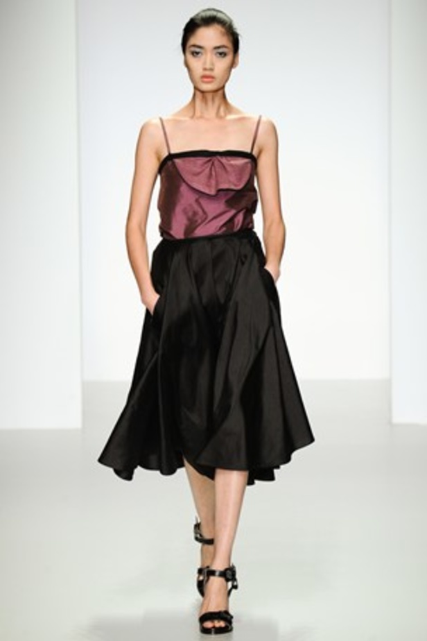 ربيع Emilio De La Morena... أناقة شبابية ناعمة