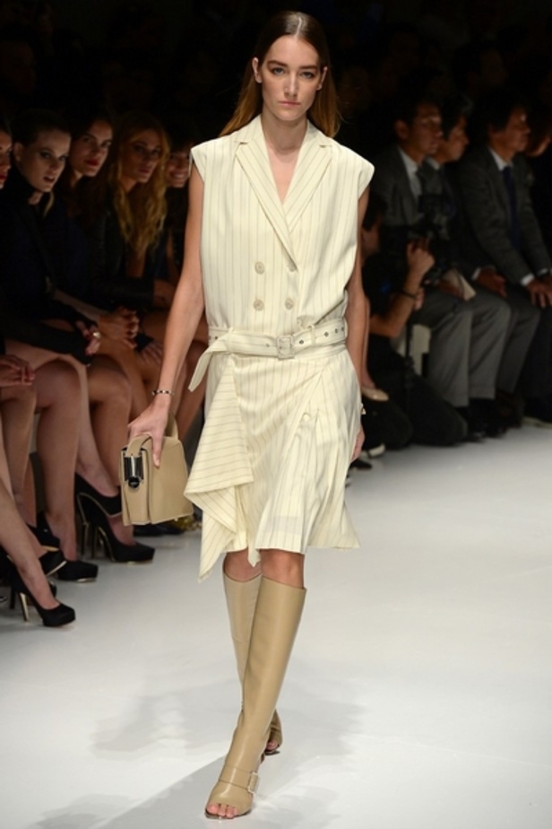 Salvatore Ferragamo... ربيع 2014 هادئ