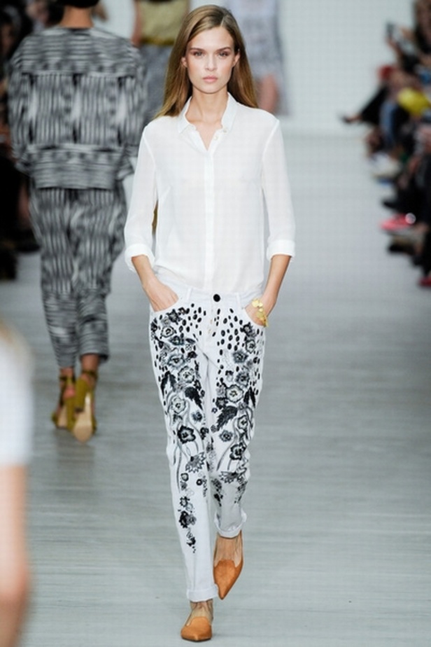 Matthew Williamson ابتكارات صيفية بامتياز