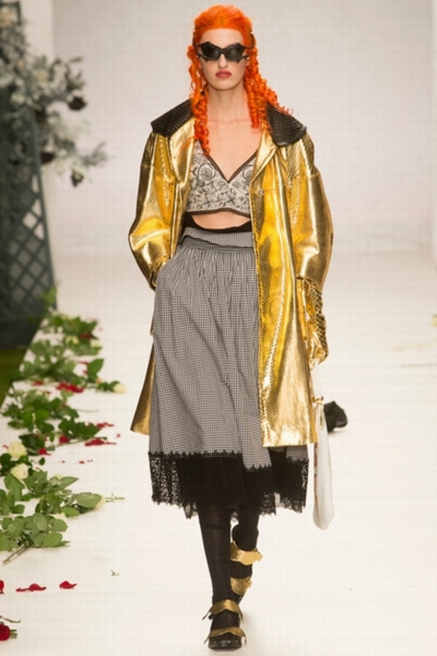 Meadham Kirchoff غرابة وجرأة لافتة 