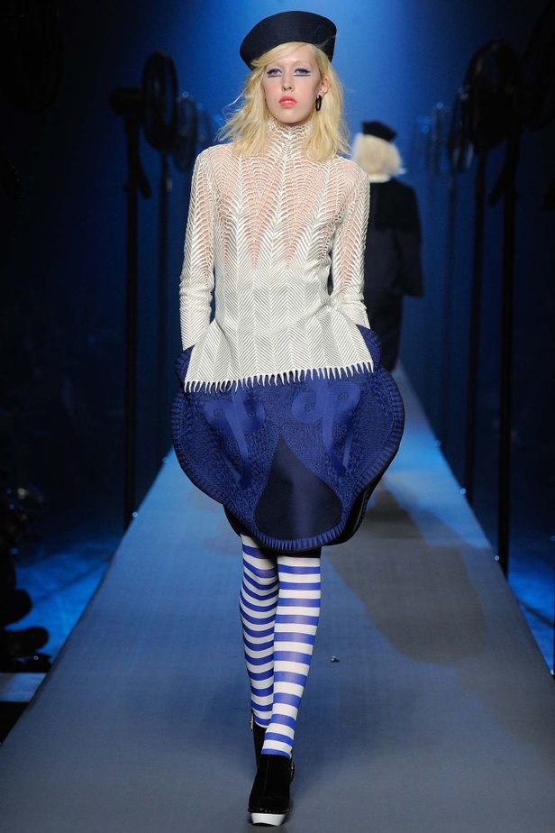 الغرابة والتنوّع في عرض أزياء  Jean Paul Gaultier