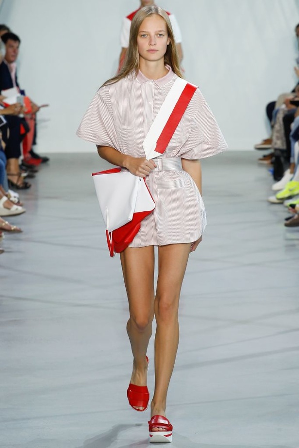 Lacoste ينقلنا إلى المستقبل مع مجموعة بالغة العصرية!