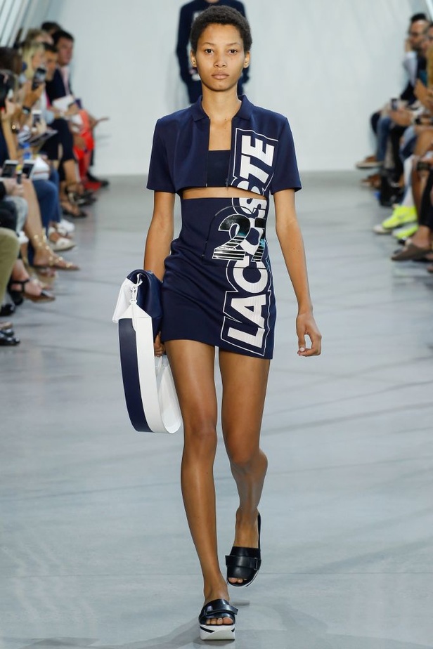 Lacoste ينقلنا إلى المستقبل مع مجموعة بالغة العصرية!