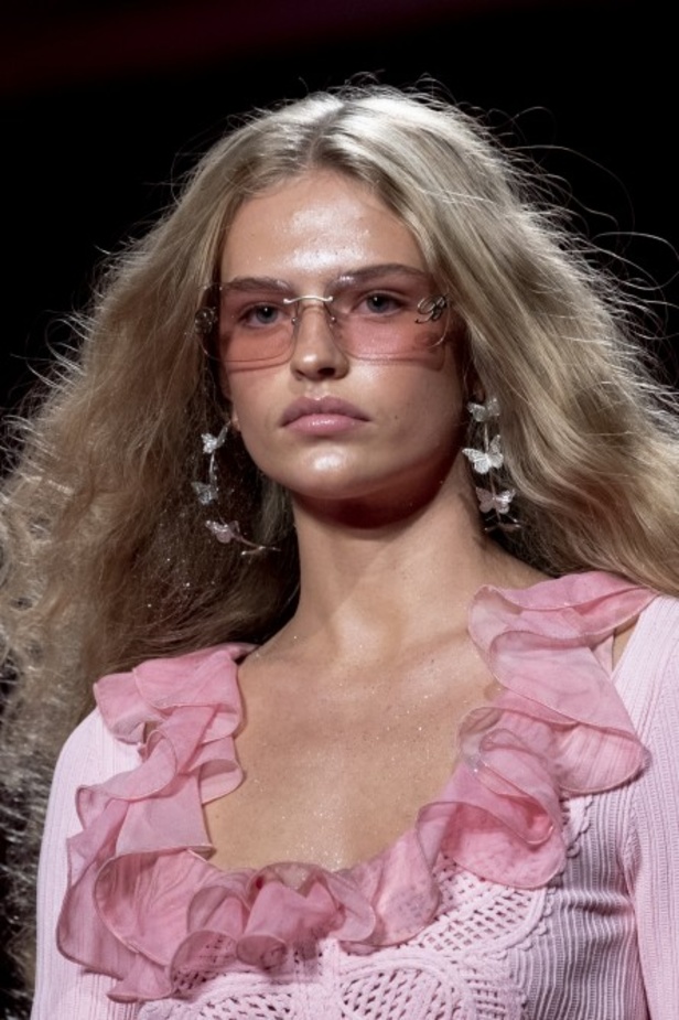 مجموعة ازياء Blumarine لربيع وصيف 2022 من أسبوع الموضة في ميلانو