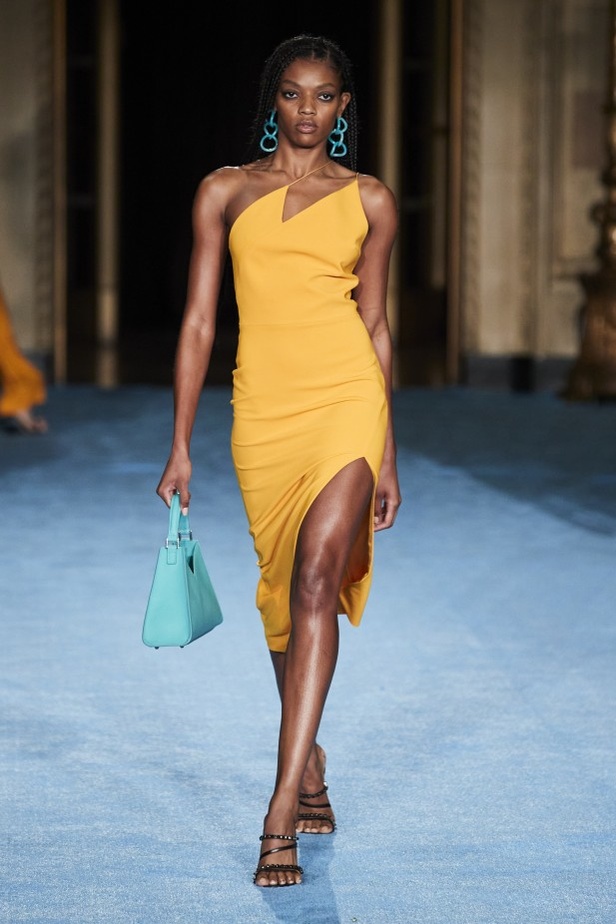 مجموعة كريستيان سيريانو لموسم ربيع وصيف 2022