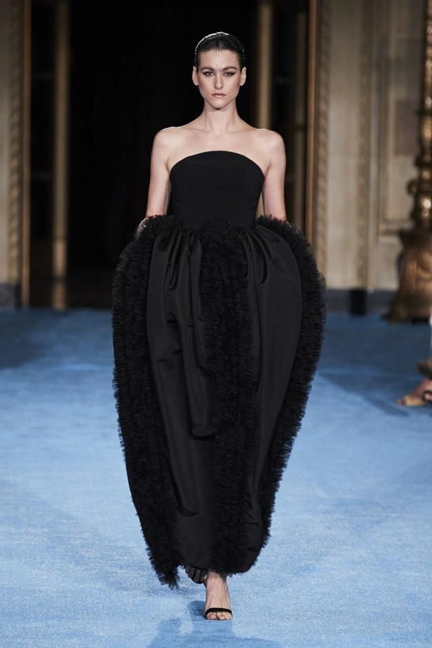 مجموعة كريستيان سيريانو لموسم ربيع وصيف 2022