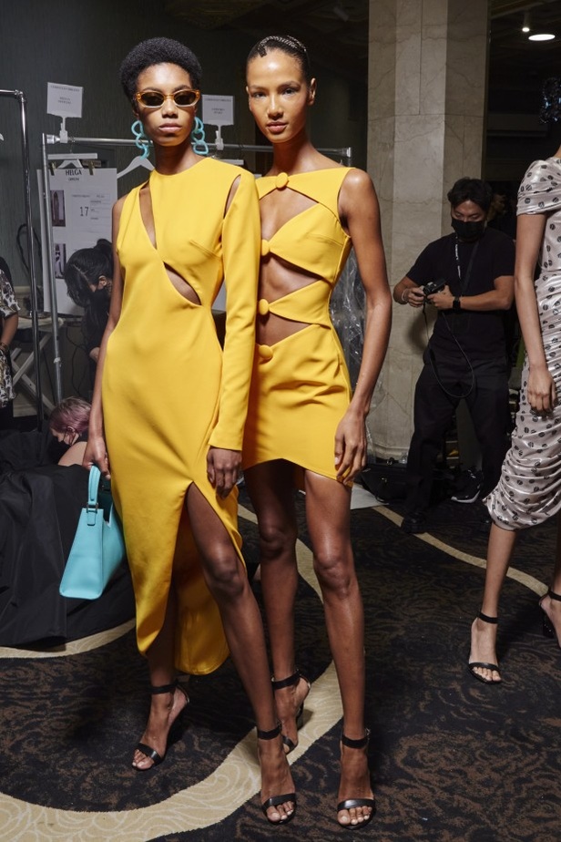 كواليس عرض كريستيان سيريانو