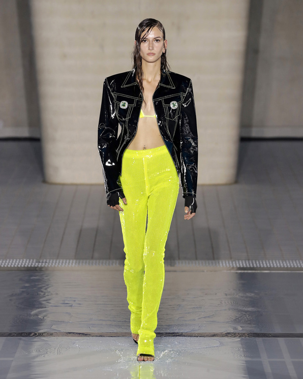 مجموعة دايفيد كوما لربيع وصيف 2022 ساحرة في أسبوع  نيويورك للموضة