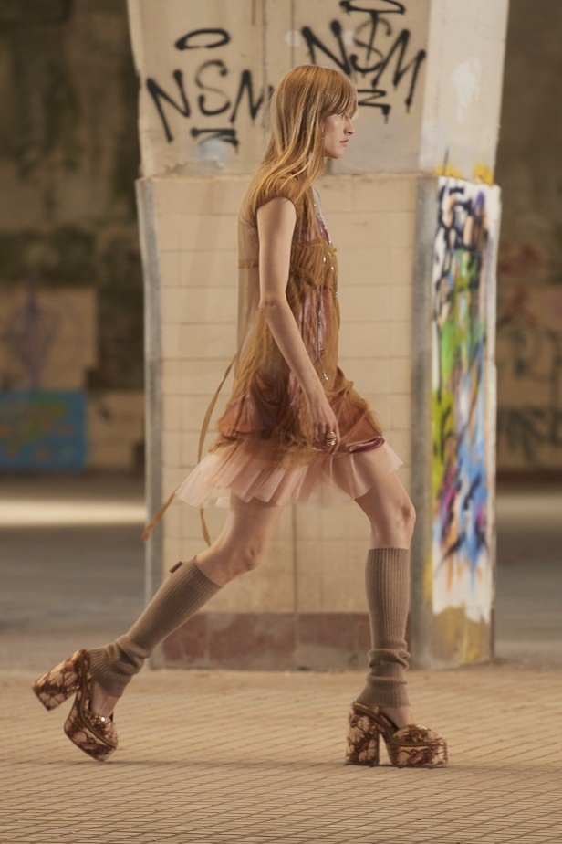 عرض أزياء Dsquared2 من أسبوع الموضة في ميلان 2021 