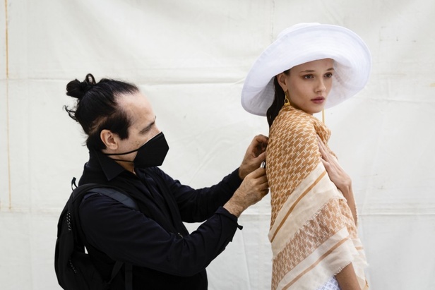 مجموعة ELISABETTA FRANCHI لربيع وصيف 2022 من أسبوع الموضة في ميلانو