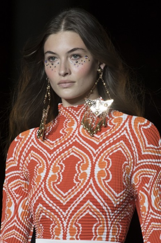 مجموعة Etro لربيع وصيف 2022 من أسبوع الموضة في ميلانو