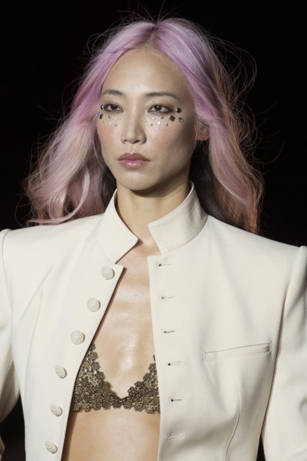 مجموعة Etro لربيع وصيف 2022 من أسبوع الموضة في ميلانو