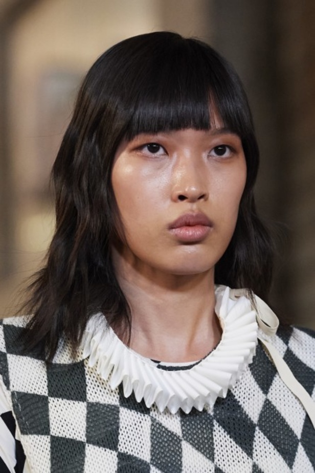 مجموعة  MM6 Maison Margielaلربيع وصيف 2022 من أسبوع الموضة في ميلانو