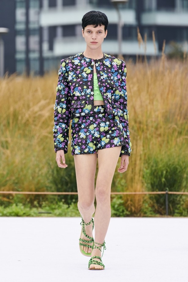 مجموعة MSGM لربيع وصيف 2022 من أسبوع الموضة في ميلانو