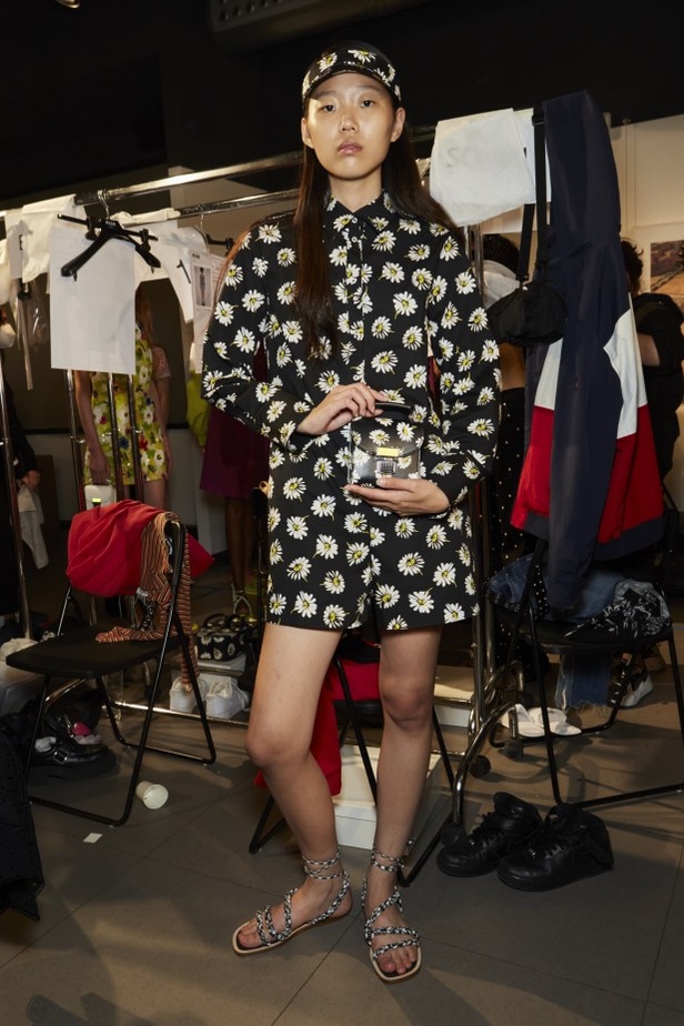 مجموعة MSGM لربيع وصيف 2022 من أسبوع الموضة في ميلانو