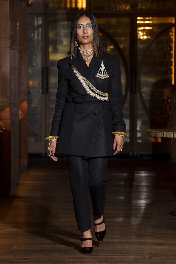 عرض أزياء Osman  لربيع وصيف 2022 من أسبوع الموضة في لندن