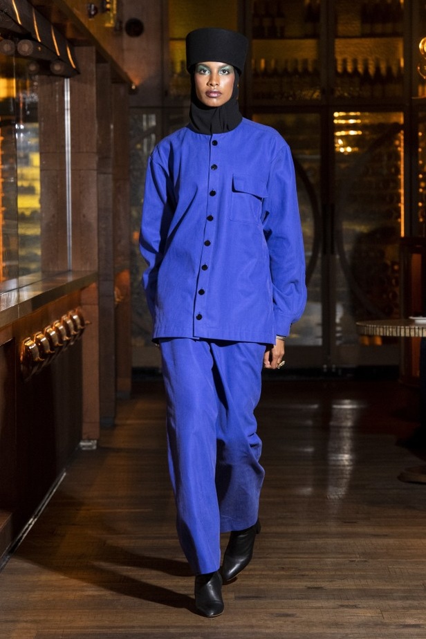 عرض أزياء Osman  لربيع وصيف 2022 من أسبوع الموضة في لندن