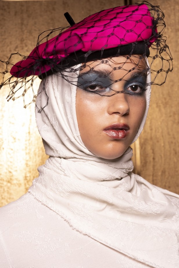 عرض أزياء Osman  لربيع وصيف 2022 من أسبوع الموضة في لندن