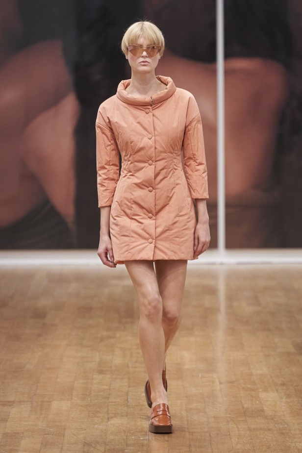 مجموعة Tod s لربيع وصيف 2022 من أسبوع الموضة في ميلانو