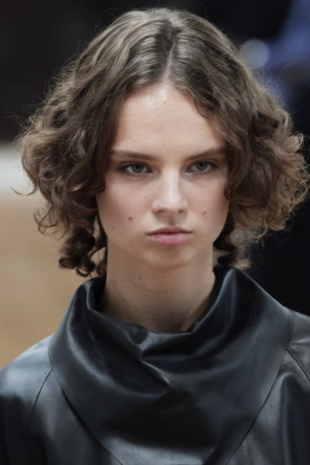 مجموعة Tod s لربيع وصيف 2022 من أسبوع الموضة في ميلانو