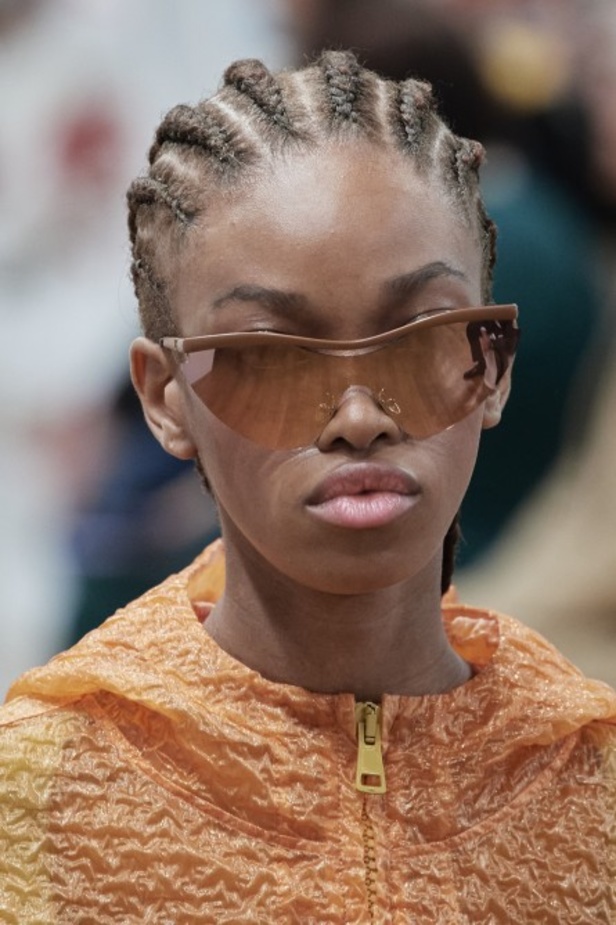 مجموعة Tod s لربيع وصيف 2022 من أسبوع الموضة في ميلانو