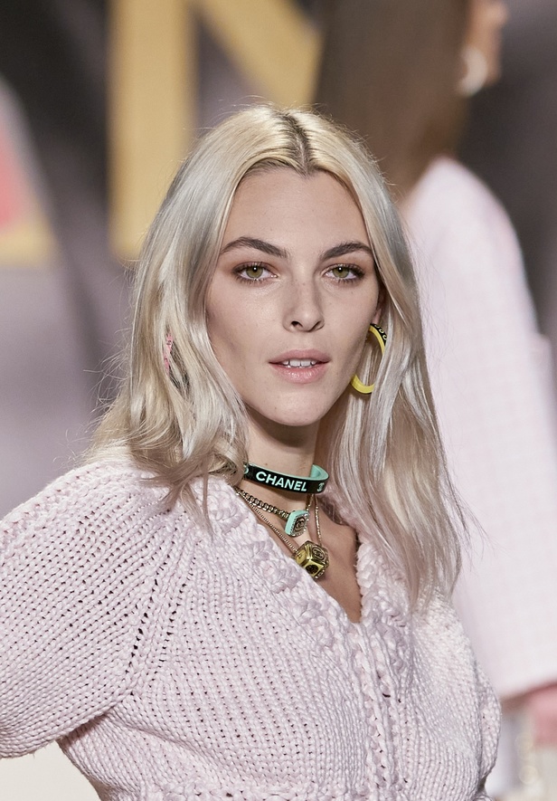 مجموعة CHANEL لربيع وصيف 2022 من أسبوع الموضة في باريس