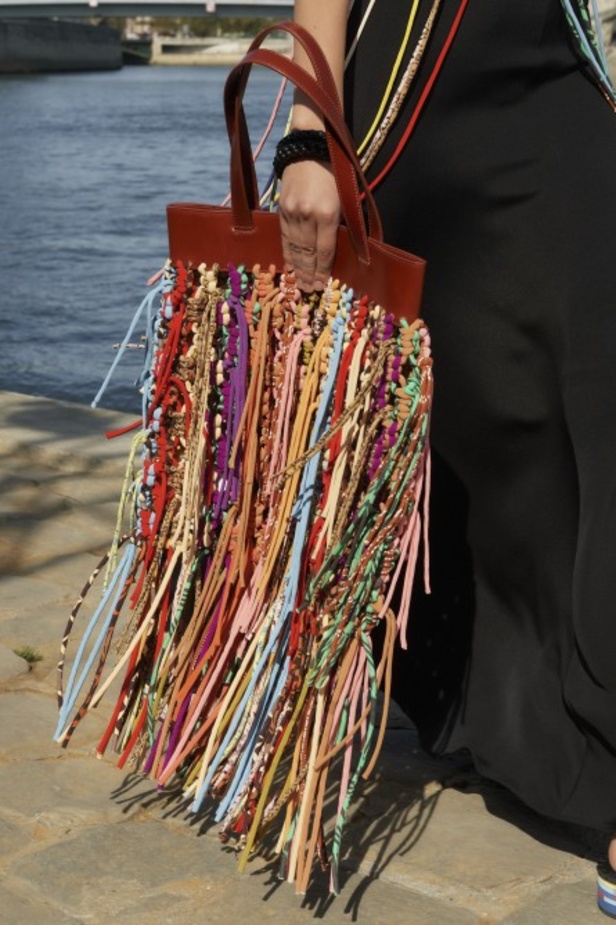 عرض أزياء كلوي لموسم ربيع وصيف 2022