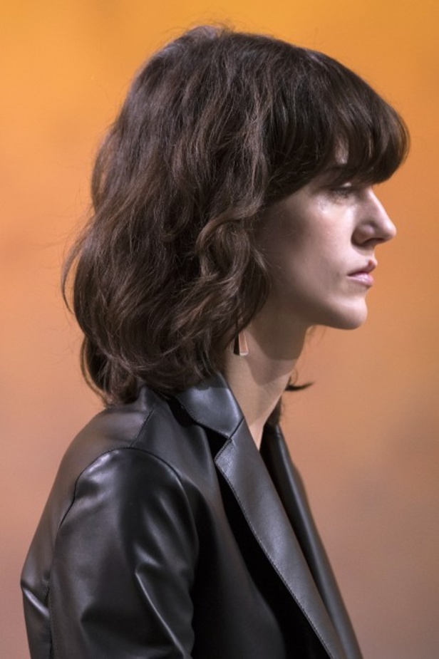 عرض أزياء مجموعة Hermes لربيع وصيف 2022 من أسبوع الموضة في باريس