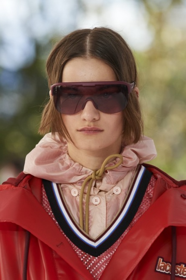 مجموعة أزياء لاكوست لربيع وصيف 2022 من أسبوع الموضة في باريس