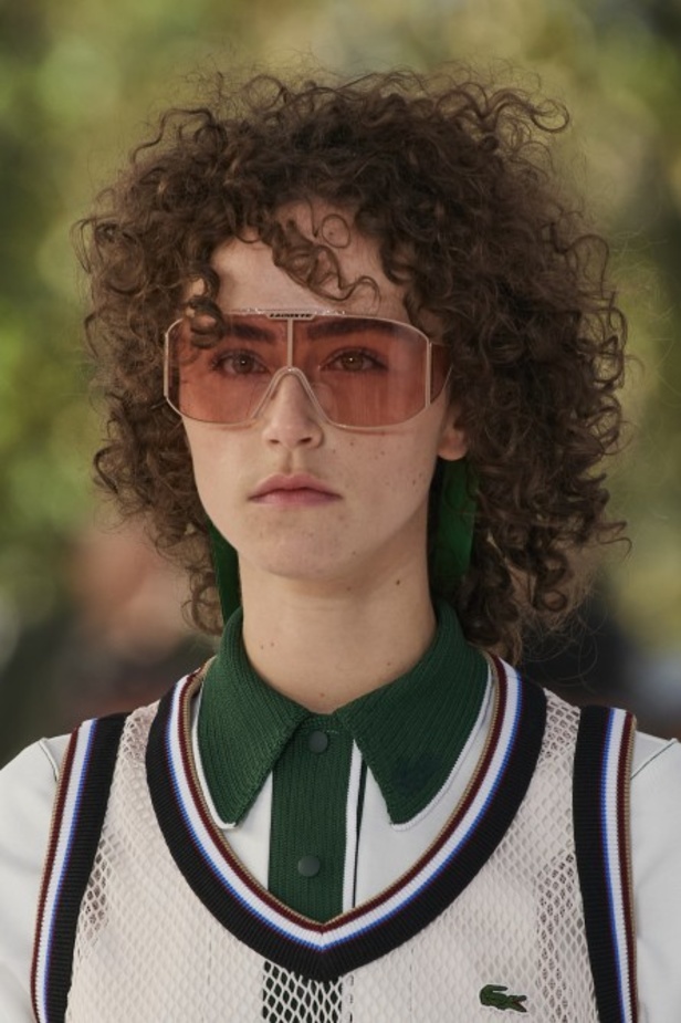 مجموعة أزياء لاكوست لربيع وصيف 2022 من أسبوع الموضة في باريس