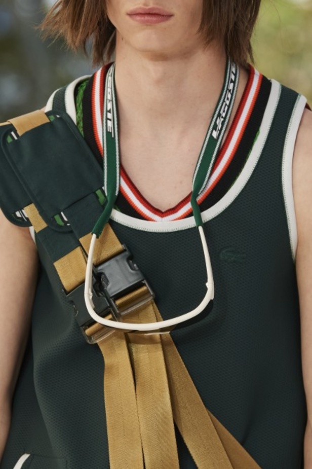 مجموعة أزياء لاكوست لربيع وصيف 2022 من أسبوع الموضة في باريس