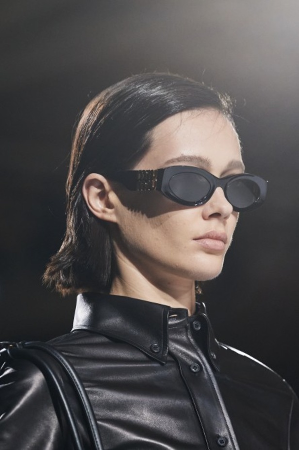 مجموعة Miu Miu لربيع وصيف 2022 من أسبوع الموضة في باريس