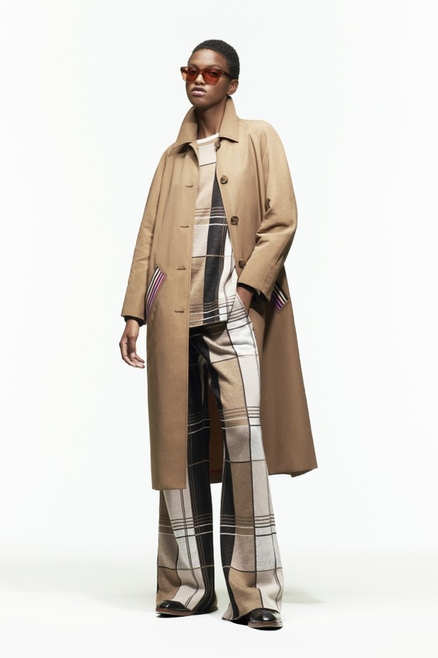 مجموعة بول سميث لموسم ربيع وصيف 2022