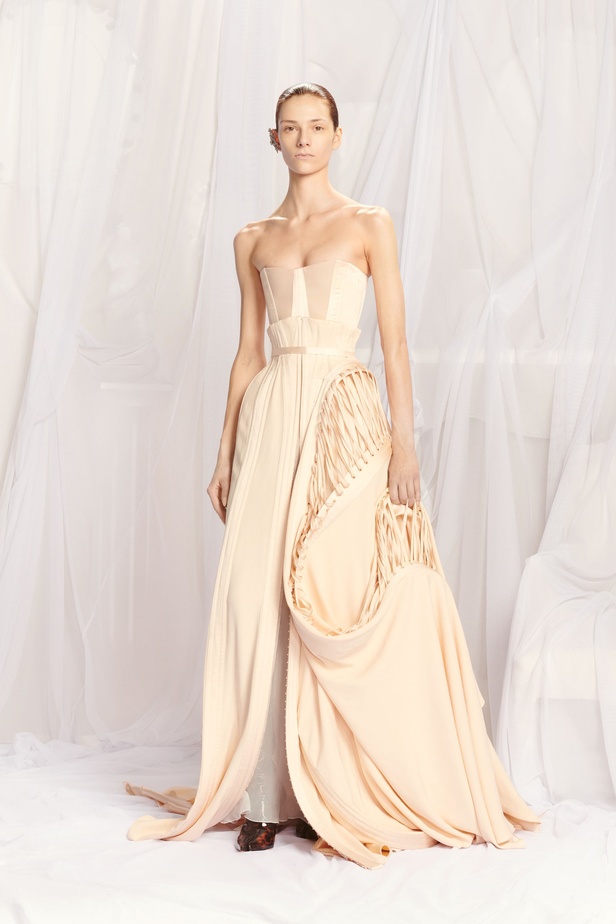 مجموعة أزياء Jean Paul Gaultier للأزياء الراقية لربيع وصيف 2022